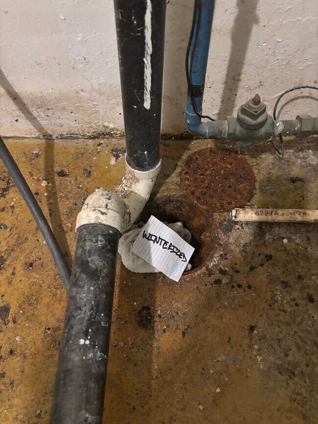 Foto del edificio - 3 Bedroom 1.5 Bath Home for rent