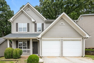 Building Photo - 2092 Wedgewood Dr