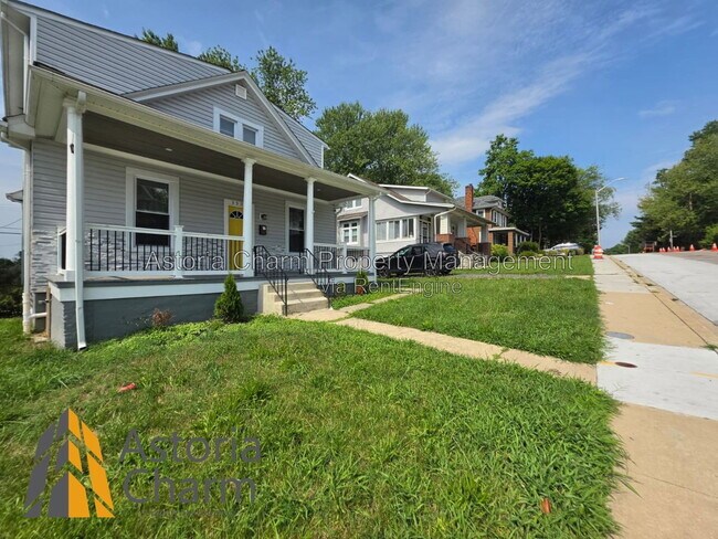 Foto del edificio - 3909 Fleetwood Ave