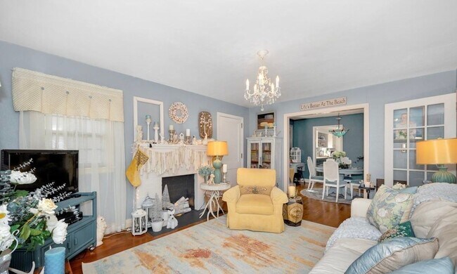 Foto del edificio - Charming 3 Bedroom, 2 Bathroom Home in Dec...