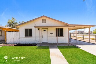 Building Photo - 251 W Harding Ave