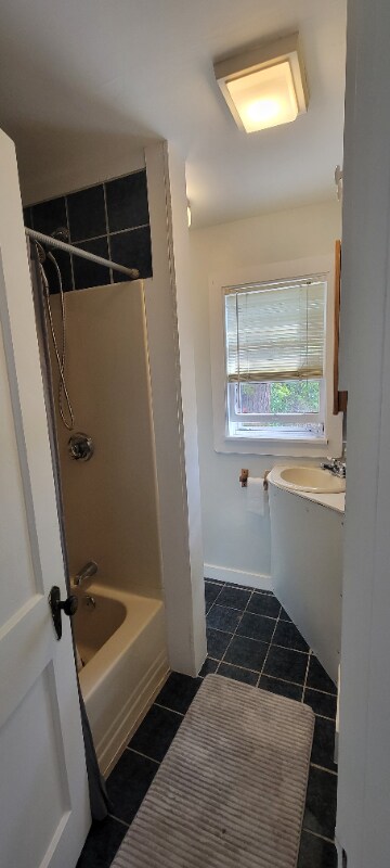 Foto del edificio - 361 Lakeside Ave