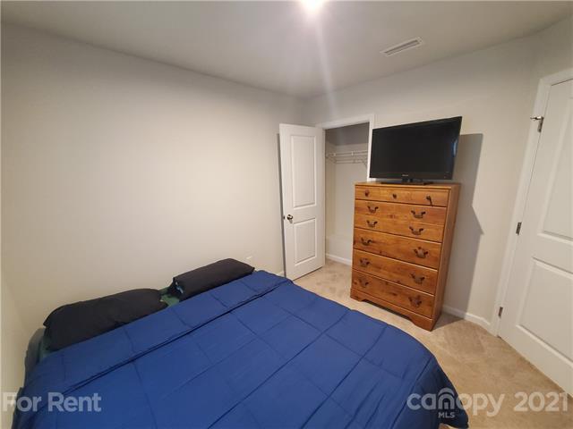 Foto del edificio - 6016 Cutwater Cir