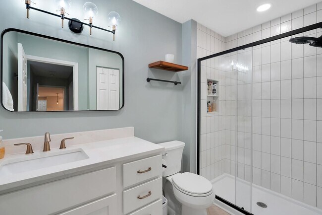 Foto del edificio - Short to Mid-Term Rental East End of Louis...