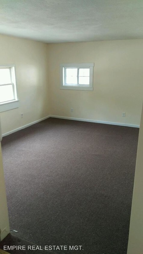 Foto del edificio - 330 New Salem Rd