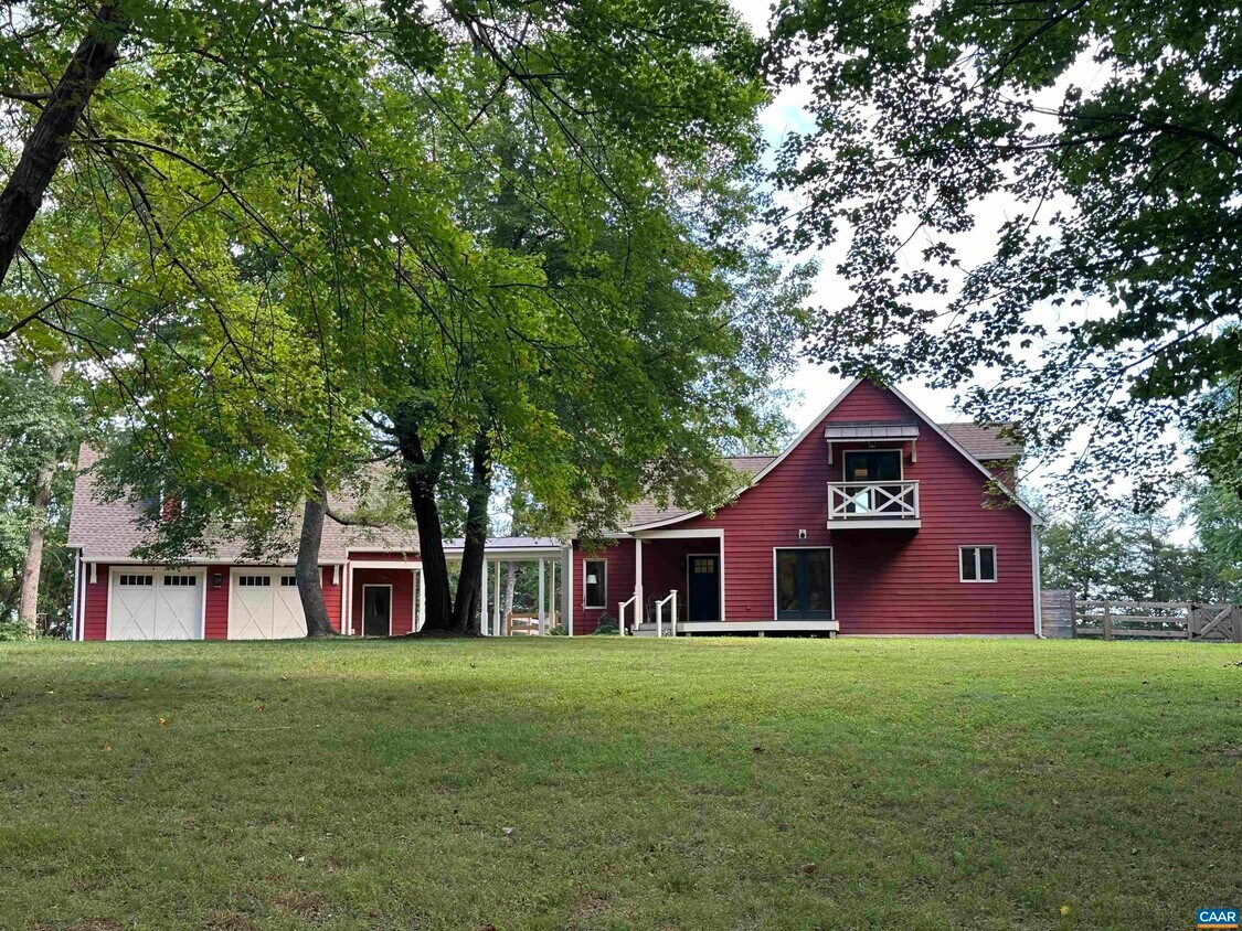 Primary Photo - 5275 Wesley Chapel Rd