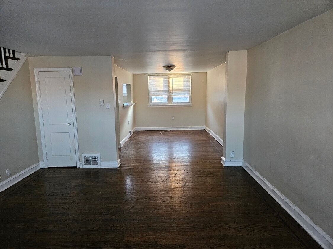 Foto del edificio - 7952 Provident St