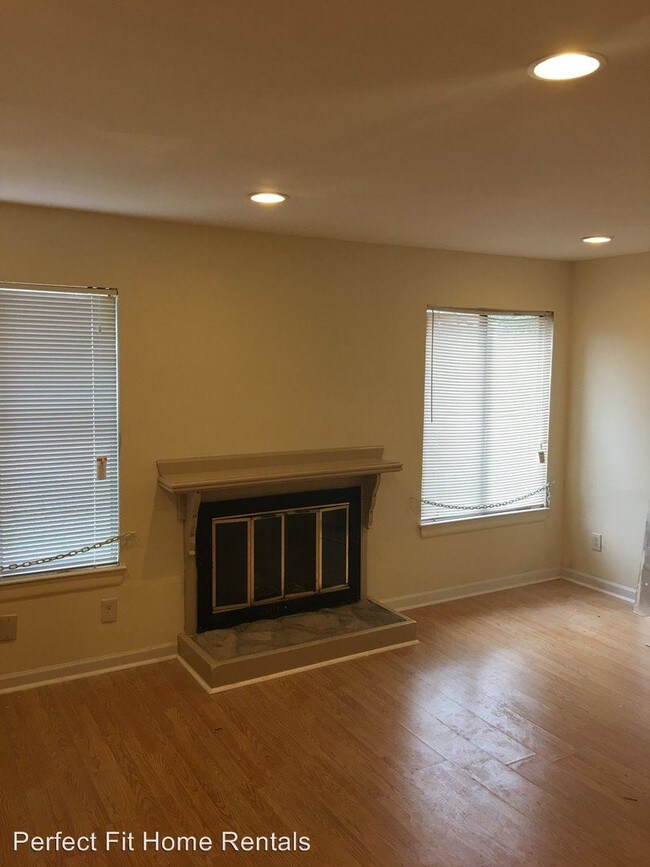 Building Photo - 3 br, 2.5 bath House - 3469 Blazing Pine Path