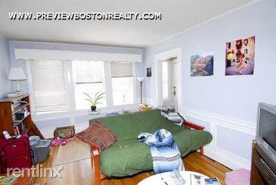 Building Photo - 81 Beechcroft St