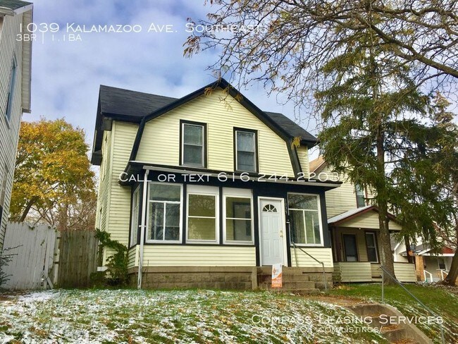 Building Photo - 1039 Kalamazoo Ave SE