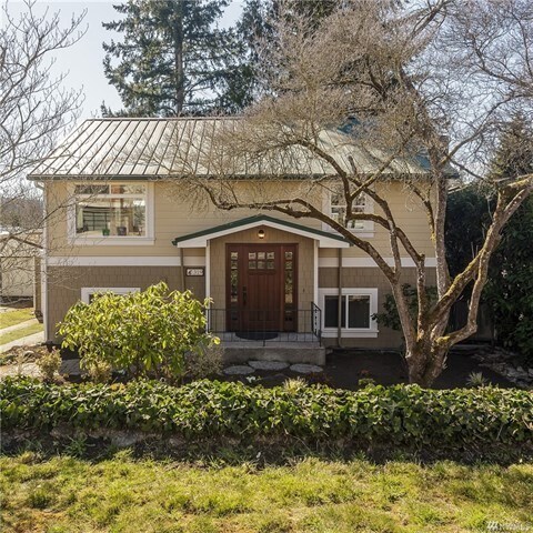 Foto del edificio - Fantastic East of Market St. home in Kirkl...