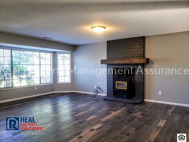 Building Photo - Peaceful 3BR/2BA Ranch-Style Hillsboro Hom...