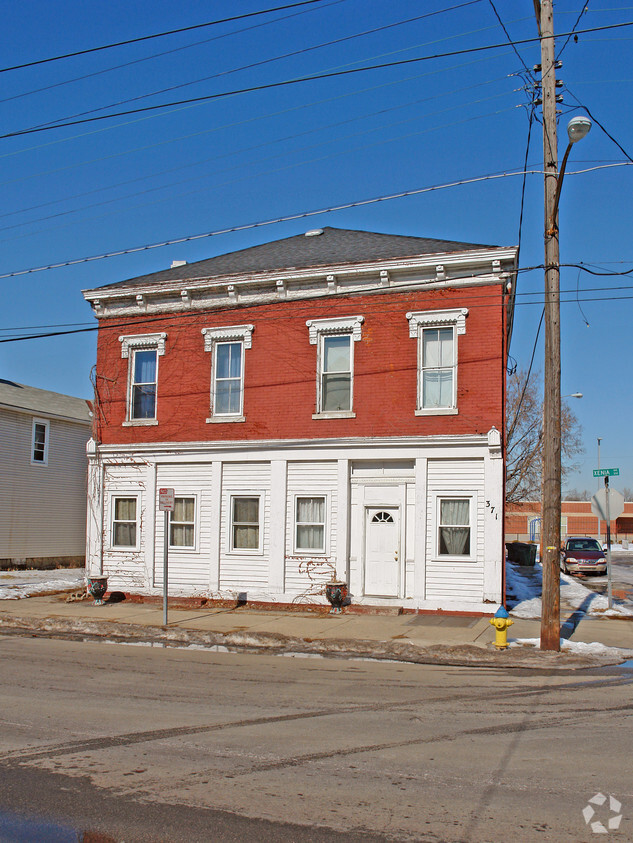 Building Photo - 371 Xenia Ave