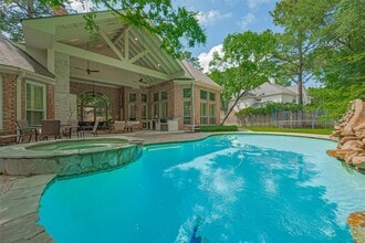 Building Photo - 26 Spiceberry Pl