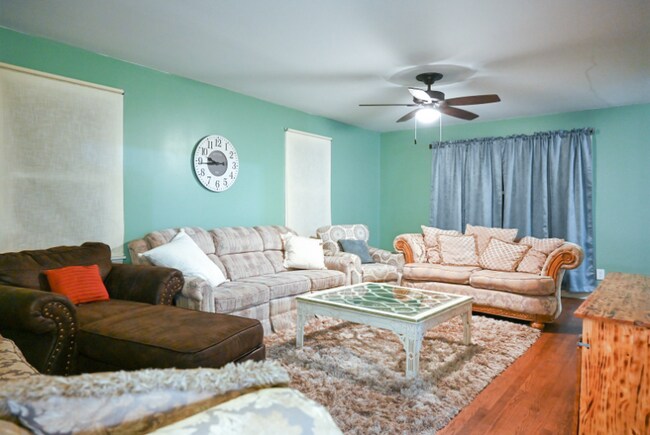 Foto del edificio - 916 Bern St