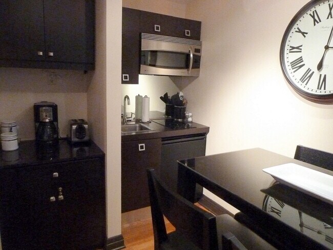 Foto del edificio - 725 Pine St