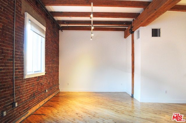 Building Photo - 712 S Santa Fe Ave