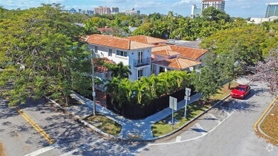Building Photo - 100 SW 26th Rd