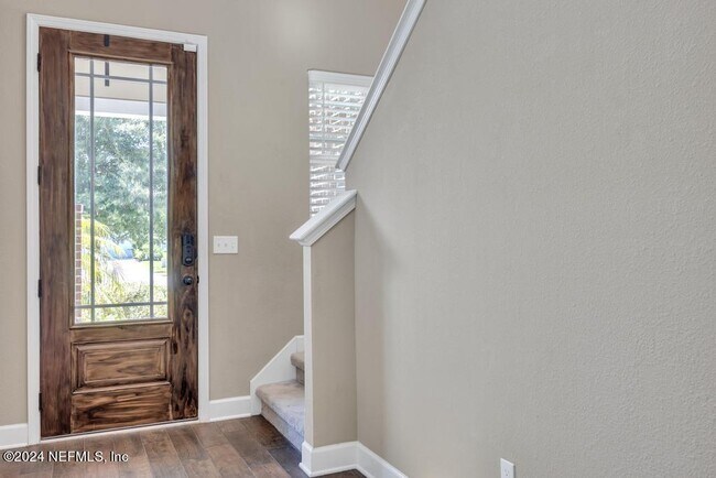 Building Photo - 230 Vista Lake Cir