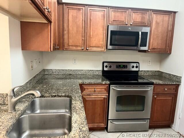 Foto del edificio - 6410 Emerald Dunes Dr