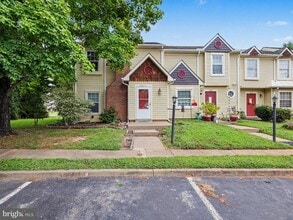Building Photo - 2224 Hamway Dr