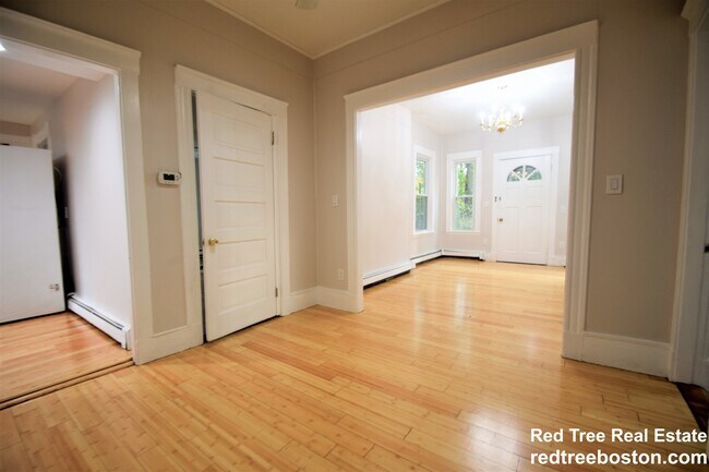 Foto del edificio - 24 St James St