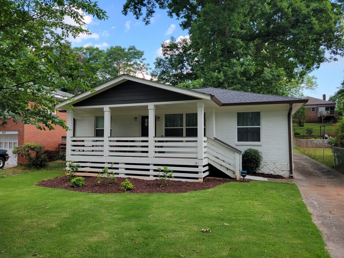 Foto principal - 476 Manford Rd SW