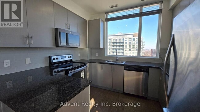 Building Photo - 185 Bonis Ave