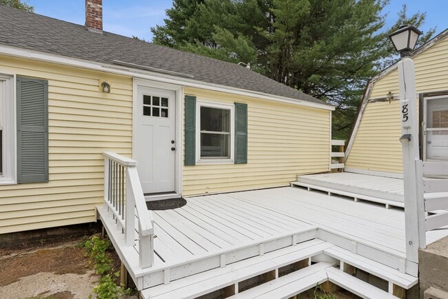 Foto del edificio - 85 High Pine Loop Rd