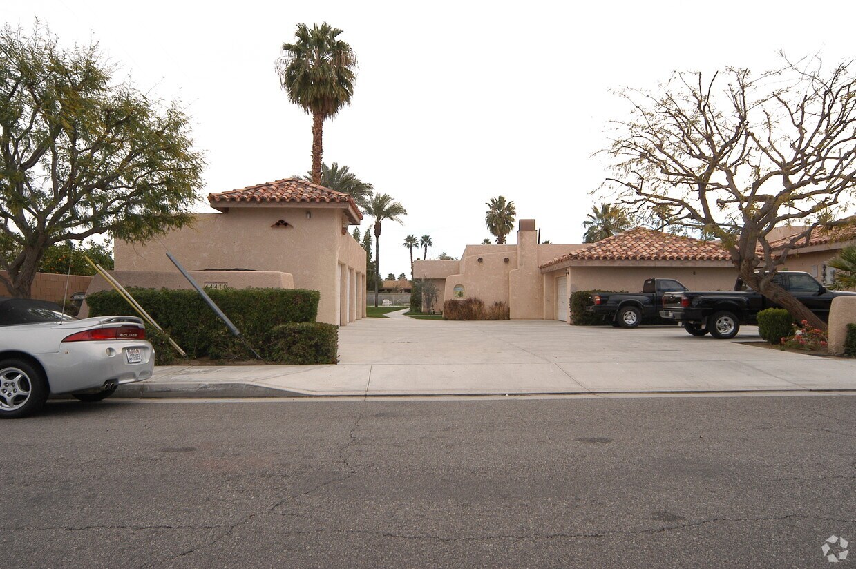 Foto principal - 44490 San Rafael Ave