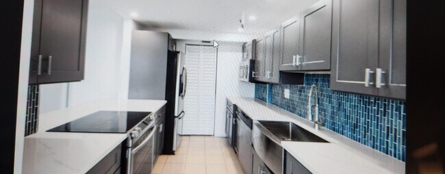 Foto del edificio - 859 Jeffery St