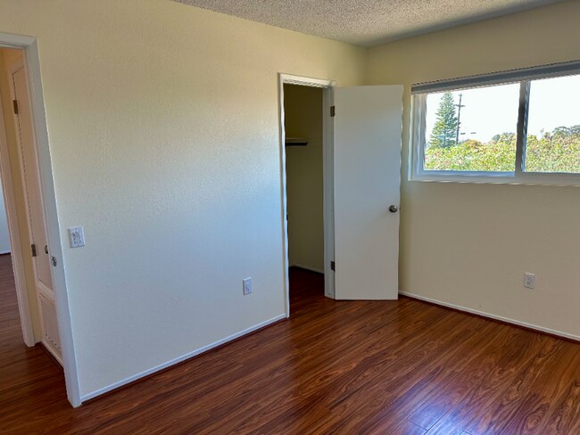 Foto del edificio - 480 Highland Dr