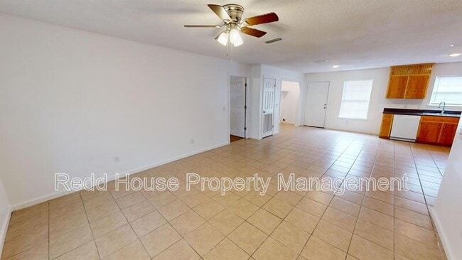 Building Photo - 213 Damascus Rd