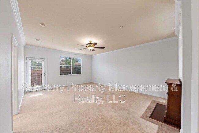 Building Photo - 252 Heritage Hill Dr