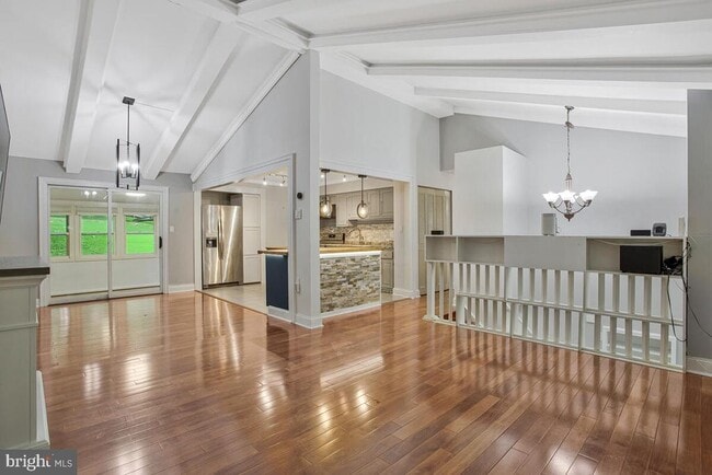 Building Photo - 6162 40 Winks Way
