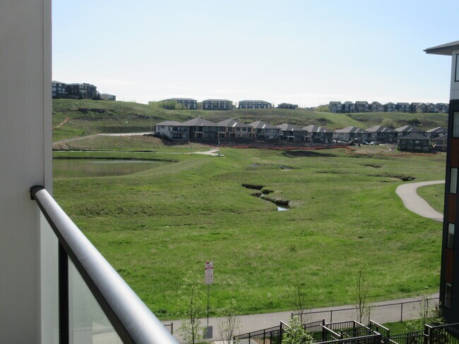 Building Photo - 15 Sage Meadows Landng NW