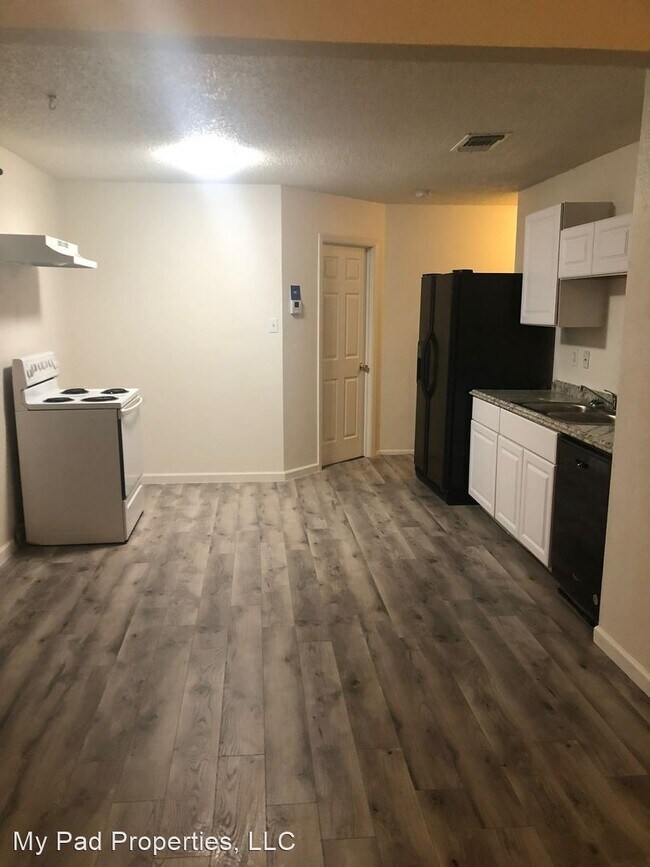 Foto del edificio - 3 br, 2 bath House - 11783 Spring Song