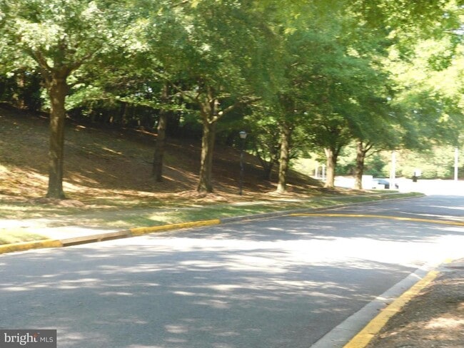 Foto del edificio - 10483 Campus Way S