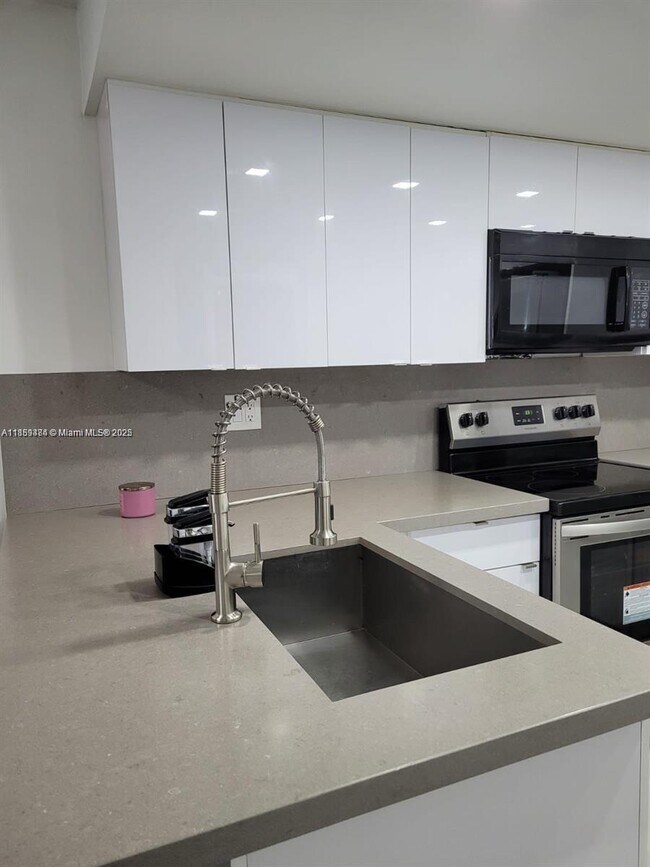Foto del edificio - 8616 SW 156th Pl