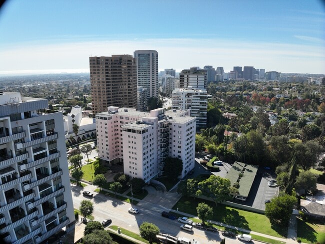 3D Exterior - 10401 Wilshire