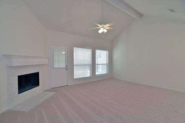 Building Photo - 9107 Baber Dr