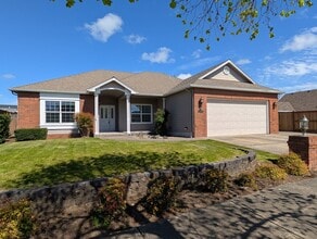 Building Photo - 5925 Rombauer Rd