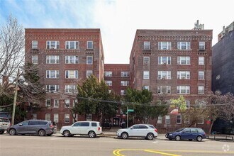 Building Photo - 224 Highland Blvd
