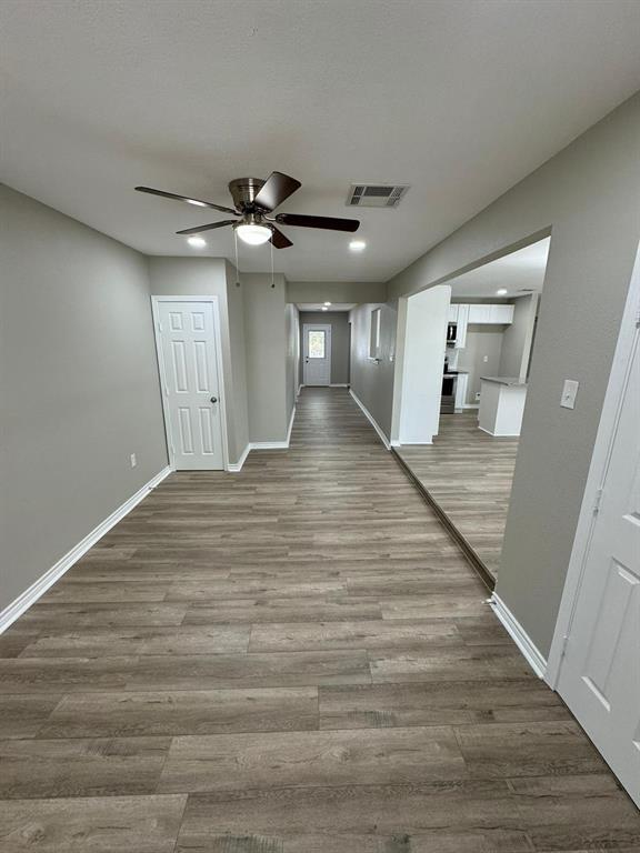 Building Photo - 6302 French Chateau Dr