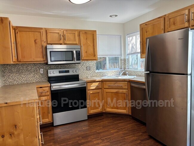 Foto del edificio - 4419 Freemont St