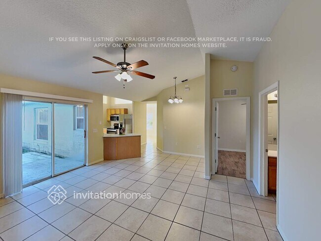 Foto del edificio - 2797 Benrock Terrace