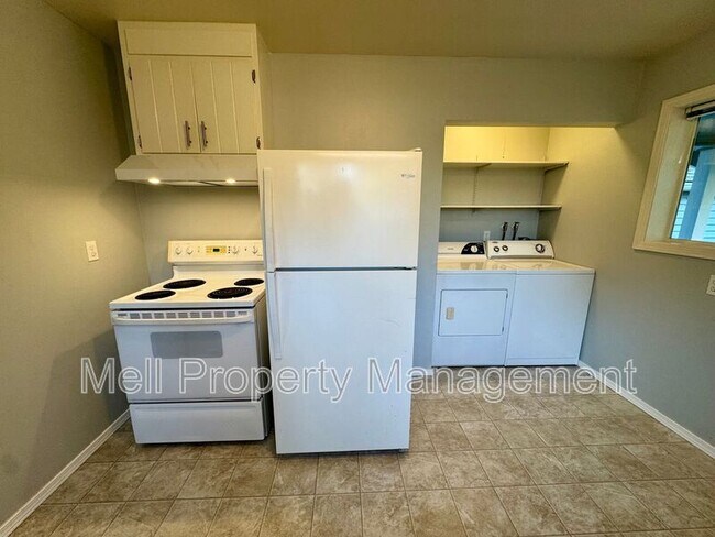 Foto del edificio - 22402 US-101