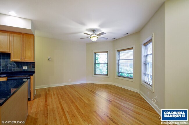 Foto del edificio - 6812 N Ashland Blvd
