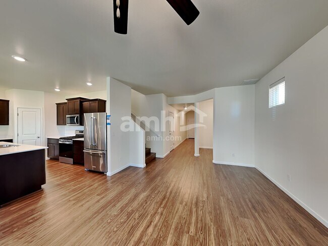 Building Photo - 2323 NW Matteo Dr
