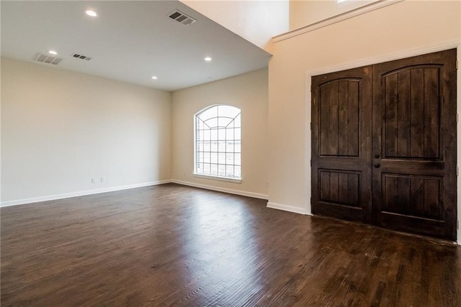 Building Photo - 4220 Waterstone Estates Dr